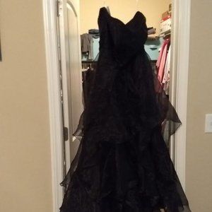Black Strapless Ball Gown/Prom Dress
